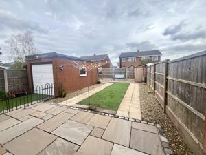 Photo 15- click for photo gallery